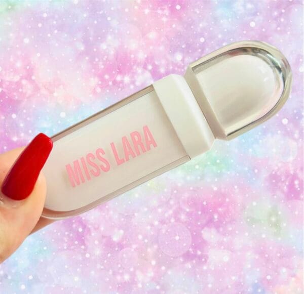 Brillo de labios MISS LARA